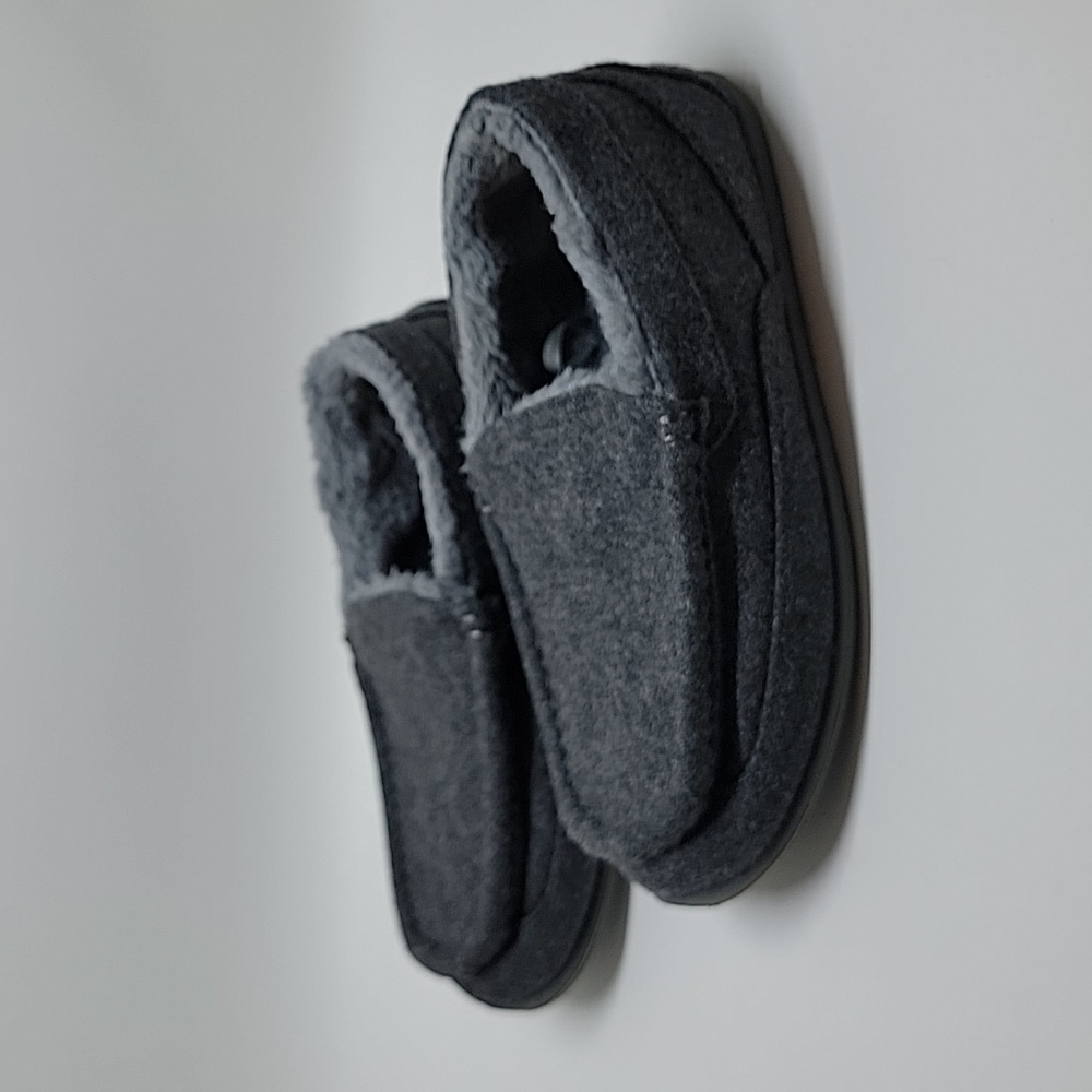 Deer Stags Slipperooz Slip On Gray Fabric Faux Fleece Slippers Bous 4M
